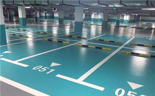 青松路街道青松路街道环氧地坪中涂：构筑坚固地面的关键环节